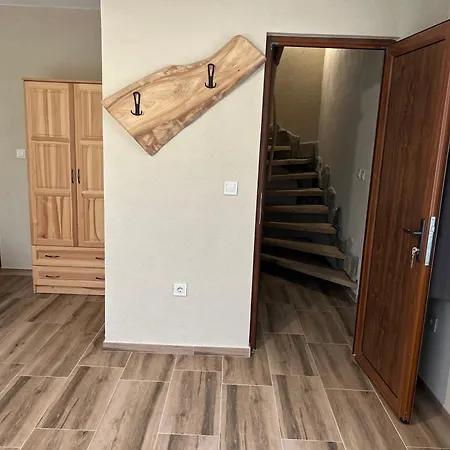 アパート зора *