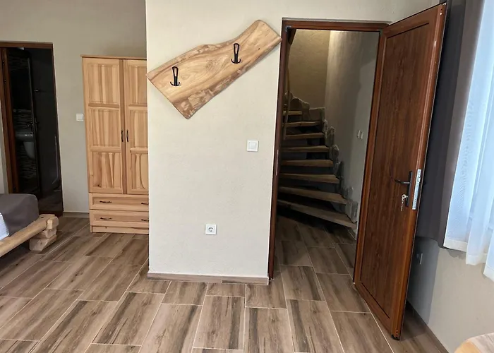 Lägenhet зора *